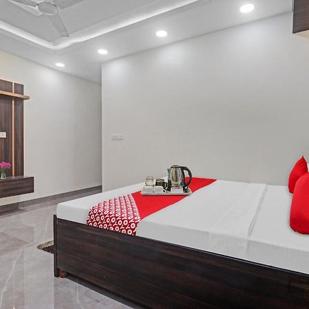 Hotel O Amazing Guest House New Delhi Exterior photo