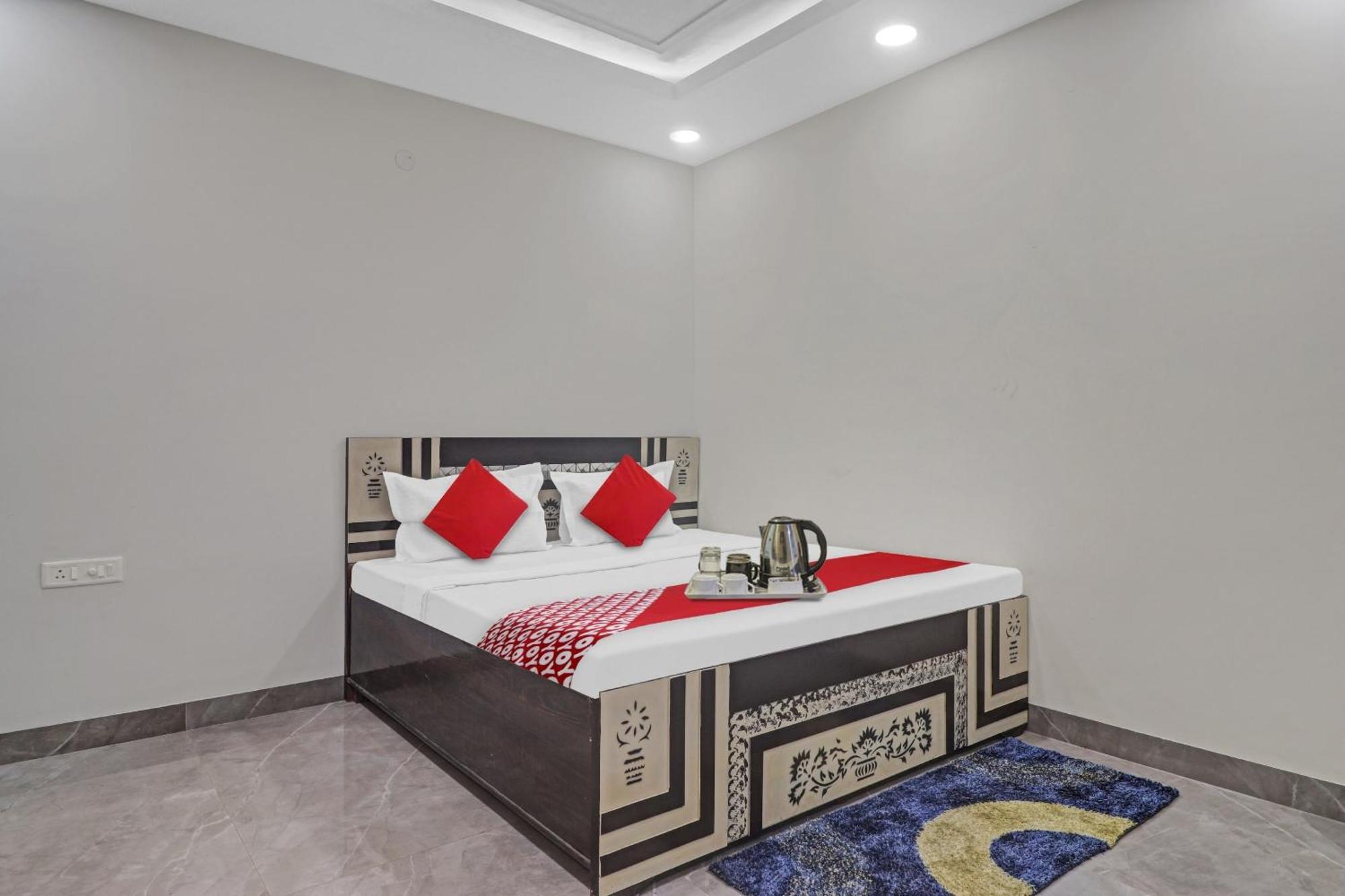 Hotel O Amazing Guest House New Delhi Exterior photo